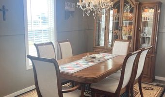 858 S Robert Ave, Avon Park, FL 33825