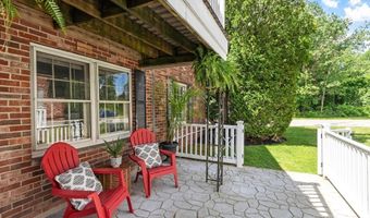 5 Elm St 1, Acton, MA 01720