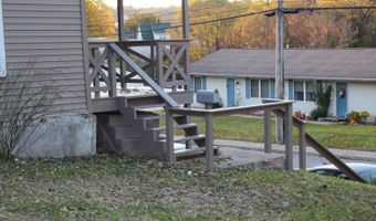 137 W Conwell St, Aurora, IN 47001