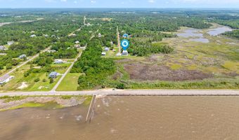 5004 Oak St, Bay St. Louis, MS 39520
