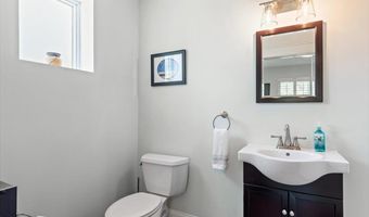 1420 E COAST Dr, Atlantic Beach, FL 32233
