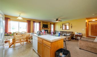 1330 10th Ave SE, Altoona, IA 50009