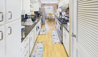 415 Redbud Dr, Ashland, KY 41102