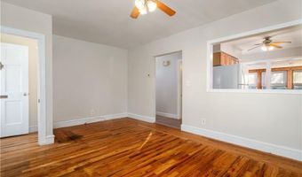 86 Sherwood St, Cranston, RI 02920