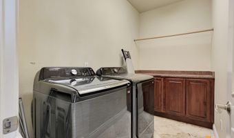 16905 Olena Pointe Cir, Anchorage, AK 99516