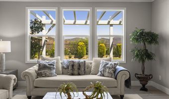 1915 Hazel Nut Ct, Agoura Hills, CA 91301