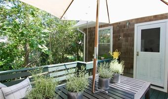 193 Coggeshall Ave, Newport, RI 02840