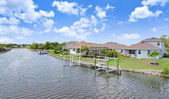 5425 WISHING ARCH Dr, Apollo Beach, FL 33572