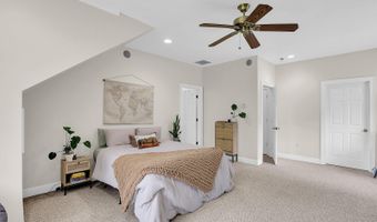 4 Hidden Lake Ct, Bluffton, SC 29910