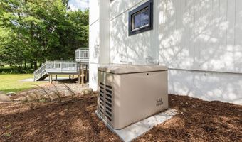 3999 Edmonton Ct, Ann Arbor, MI 48103