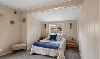 617 W 24TH St, Cheyenne, WY 82001