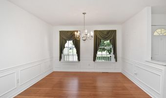 8 AUTUMNWOOD Way, Lewes, DE 19958