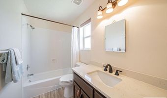 2930 Courtyard Cir, Ammon, ID 83406