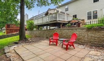 1457 Greenfield Crossing Ct, Ballwin, MO 63021