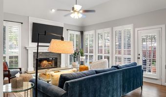 3841 Waterford Dr, Addison, TX 75001