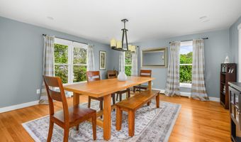 284 Bragg's Ln, Barnstable, MA 02630