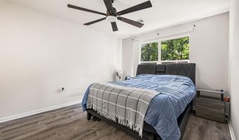 10823 Wyllia Rd, Benton, AR 72019