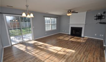 202 Thorncrest Dr, Apex, NC 27539