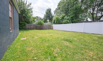 12 Jase Ct, Albany, NY 12208