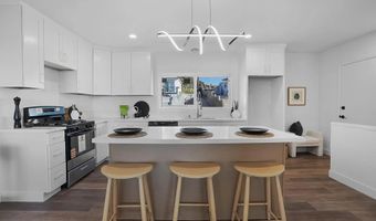 5528 San Onofre Ter, San Diego, CA 92114