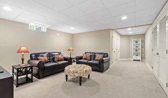 98 Fox Run Rd, Bolton, MA 01740