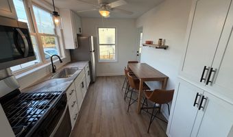 972 S LITTLE CREEK Rd, Dover, DE 19901