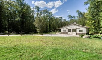 287 S Bear Hill Rd, Chaplin, CT 06235