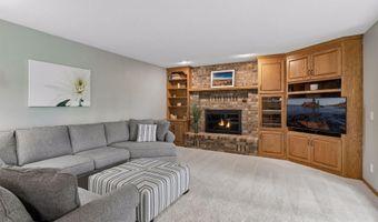 13437 Georgia Cir, Apple Valley, MN 55124