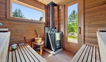 78 Youngs Mountain Rd, Bar Harbor, ME 04609