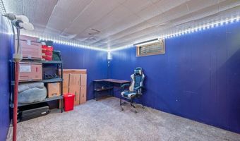 911 Kingsbury St, Belle Fourche, SD 57717