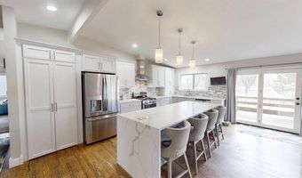 39 Valley Dr, Casper, WY 82604