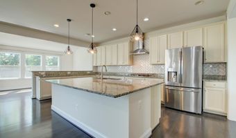 23685 KILKERRAN Dr, Aldie, VA 20105