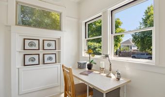 1300 Regent St, Alameda, CA 94501