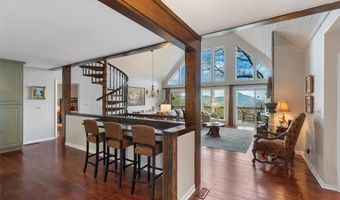 1620 Buckberry Dr N, Sapphire, NC 28774
