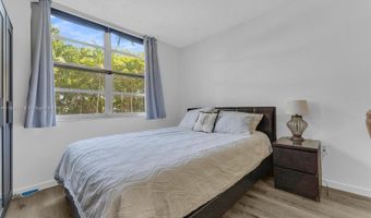 2780 NE 183rd St 109, Aventura, FL 33160
