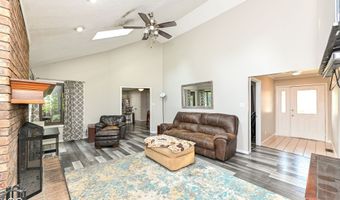 1311 Custer Ct, Indianapolis, IN 46217