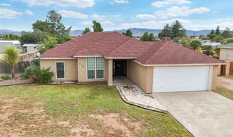 110 Deer Run Dr, Alpine, TX 79830