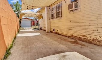 818 W 104th, Los Angeles, CA 90044
