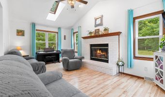 6383 KELLY JO Dr, Abrams, WI 54101
