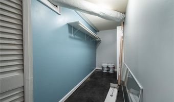 305 Summer Ct, Woodstock, GA 30188