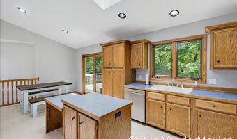 11484 Cameron Ave, Allendale, MI 49401