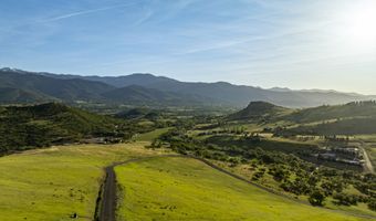 312 Sky Ridge Rd, Ashland, OR 97520