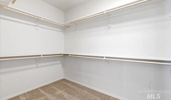 2211 Moon Shadow Dr, Caldwell, ID 83607