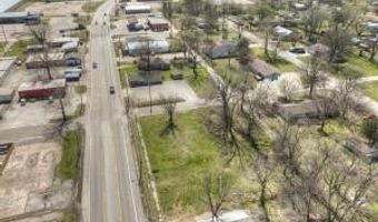 2227 Military Ave, Baxter Springs, KS 66713