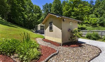 709 Waugh Br, Barboursville, WV 25504