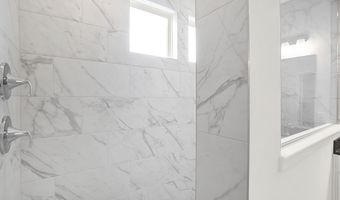 5062 Foxley Park Ln, Avon, IN 46123