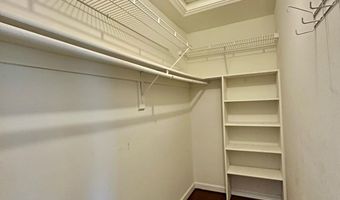 6046 JOUST Ln, Alexandria, VA 22315