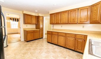645 Walnut St, Manchester, NH 03104