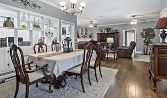 1720 Hollister Dr, Alcoa, TN 37701