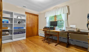 104 Benz St, Ansonia, CT 06401
